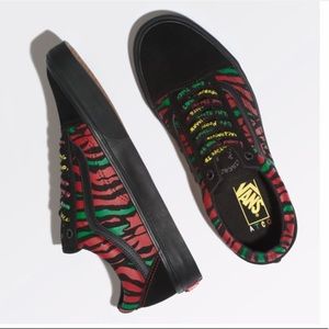 A Tribe Called Quest Black/Red Vans